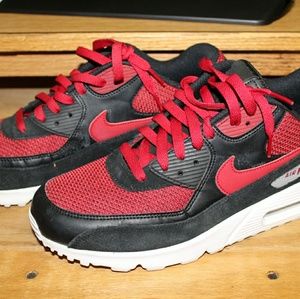 Air Max 90 Essential